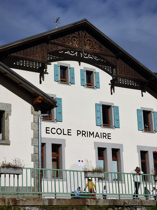 Sur la route des écoles