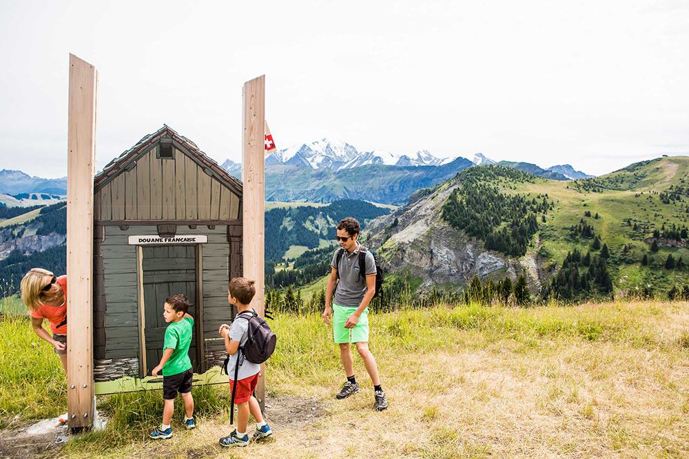 Sentier des contrebandiers, Praz-sur-Arly